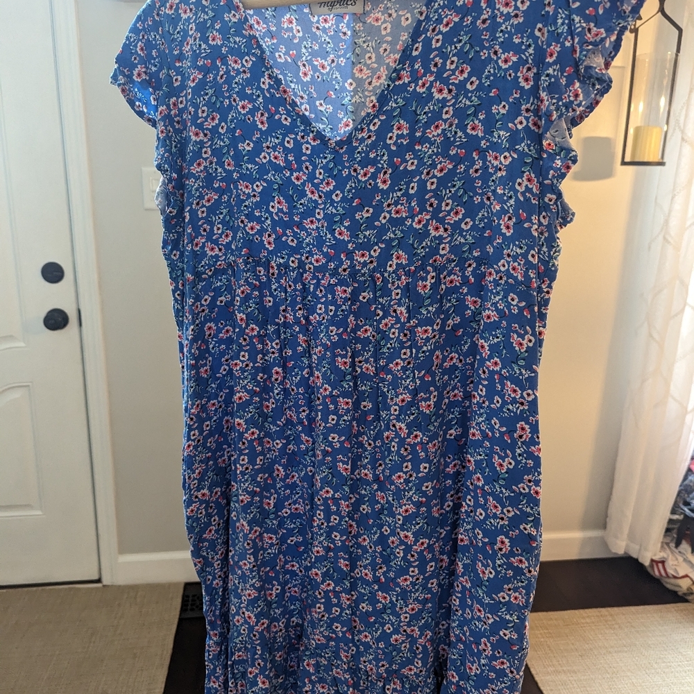 Women's sun dress, blue/floral pink flowers  Size large